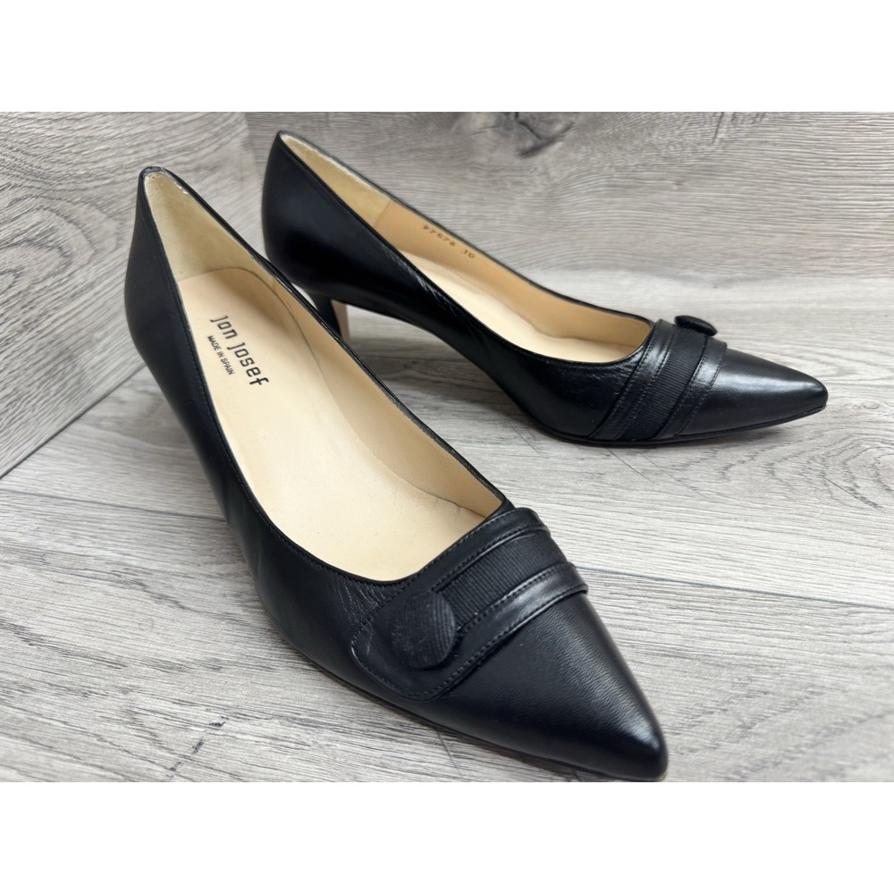 Black Leather Jon Josef 2.5" Pump Kitten Heel Made in Spain Size 10